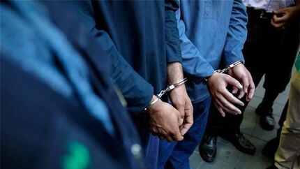 کشف ۱۴۵ بسته هروئین از معده قاچاقچیان