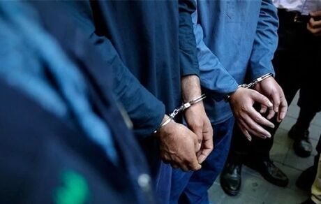 کشف ۱۴۵ بسته هروئین از معده قاچاقچیان
