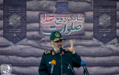 فرمانده کل سپاه: آقای ترامپ از انتقام ما شک نکنید