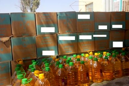 قاچاق ۱۰ تن روغن خوراکی توسط دو نفر / متهمین دستگیر شدند