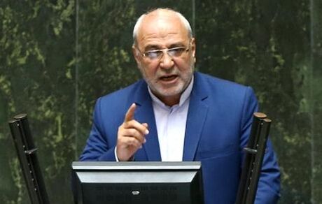 
انتقاد «حاجی‌دلیگانی» از عدم شفافیت در حقوق مدیران و مقامات
