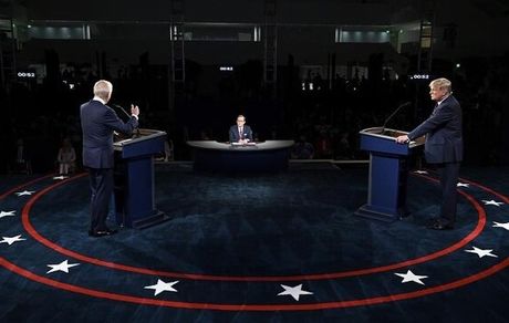 بایدن: نباید در مناظره به ترامپ می‌گفتم دلقک