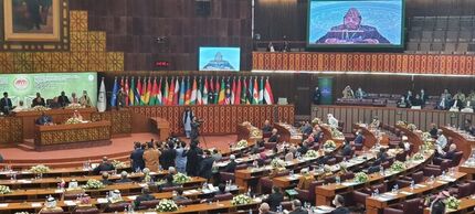 نشست فوق العاده کشورهای اسلامی با حضور ایران در پاکستان در حال برگزاریست