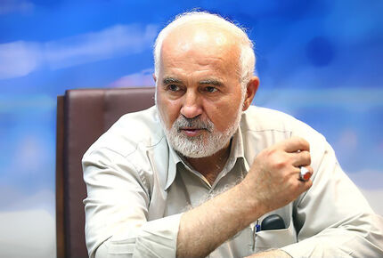 افشاگری احمد توکلی درباره زدوبند کردن همه خانه‌های یک روستا/ در مبارزه با فساد، اصولگرا و اصلاح‌طلب و شیعه و سنی نمی‌شناسیم