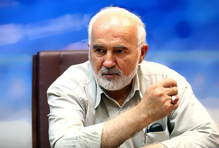 افشاگری احمد توکلی درباره زدوبند کردن همه خانه‌های یک روستا/ در مبارزه با فساد، اصولگرا و اصلاح‌طلب و شیعه و سنی نمی‌شناسیم