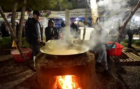جشنواره انگور ارومیه، سه روز دیگر تمدید شد