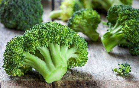 این غذاها برای جلوگیری از سرطان سینه مفید است
