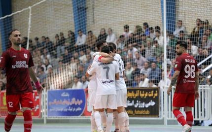 جنگ گیتی پسند و مس سونگون در صدر جدول لیگ برتر فوتسال ادامه دارد