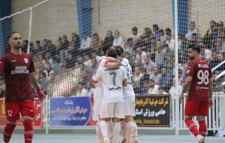 جنگ گیتی پسند و مس سونگون در صدر جدول لیگ برتر فوتسال ادامه دارد