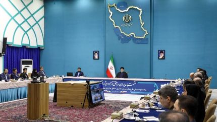رییس جمهور بر اصلاح فرآیند طولانی جذب سرمایه‌گذاری در مناطق آزاد تاکیدکرد