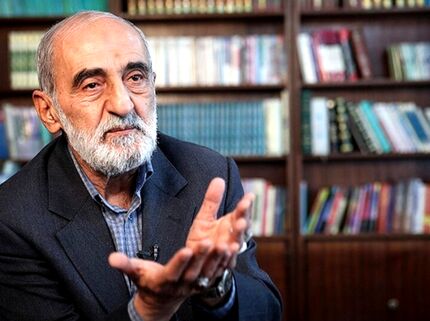 انتقاد از حسین شریعتمداری/ شهامت داشته باشید وضعیت کشور در سال‌های ۹۴ تا ۹۶ را مرور کنید