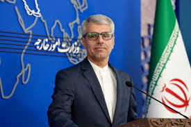 بقایی: بارها گفته‌ایم که ایران به دنبال تسلیحات اتمی نیست / به دیپلماسی خیانت شد