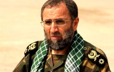 توصیه سردار باقرزاده به آمریکایی‌ها: «گودبای پارتی» بگیرید و از منطقه بروید چون صاعقه‌ها در راه است