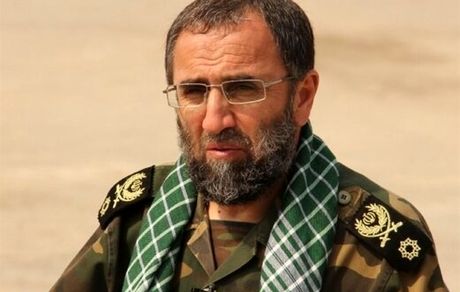 توصیه سردار باقرزاده به آمریکایی‌ها: «گودبای پارتی» بگیرید و از منطقه بروید چون صاعقه‌ها در راه است