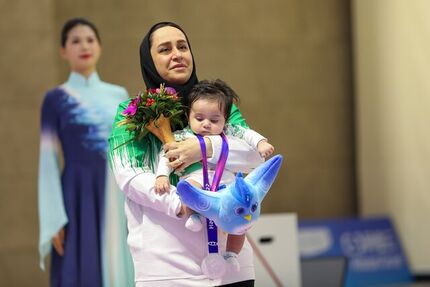 طلا و برنز بانوان تیرانداز کشورمان در جام جهانی پاراتیراندازی