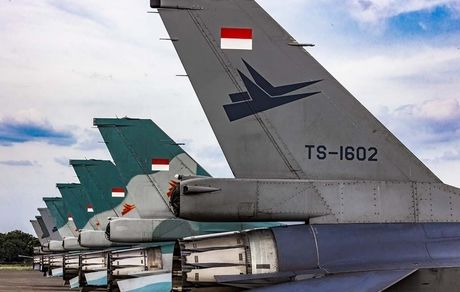 وزارت دفاع اندونزی: اعطای آزادی کامل عبور از حریم هوایی به آمریکا مطرح نیست