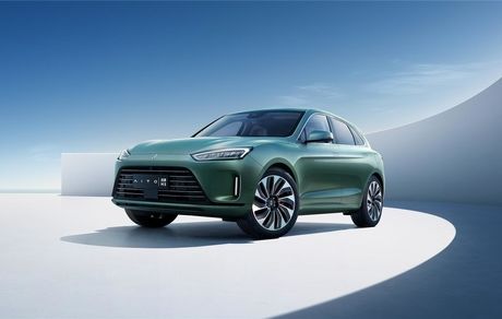 اولین خودروی هوآوی رونمایی شد