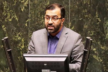 سازمان اداری و استخدامی کشور برنامه‌ای جهت تبدیل وضعیت کارکنان و تعیین تکلیف شرکت‌های طرف قرارداد دولت تهیه کند