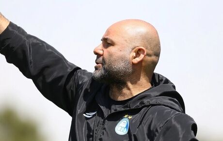 سرمربی فصل آینده باشگاه استقلال مشخص شد