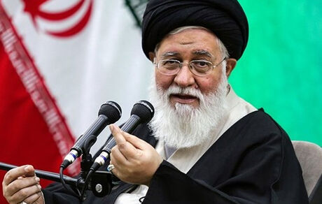 علم‌الهدی: برخلاف کشورهای دیگر، ما آغاز جنگ را جشن می‌گیریم نه پایان آن را