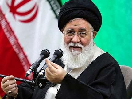 علم‌الهدی: برخلاف کشورهای دیگر، ما آغاز جنگ را جشن می‌گیریم نه پایان آن را