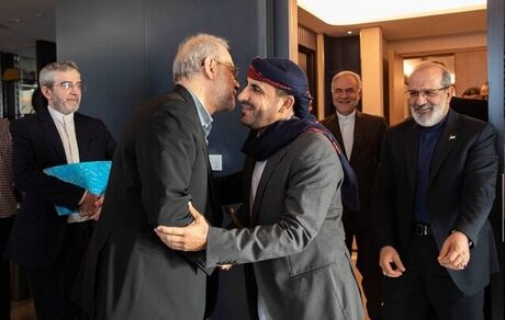 لاریجانی با سخنگوی انصارالله یمن دیدار کرد