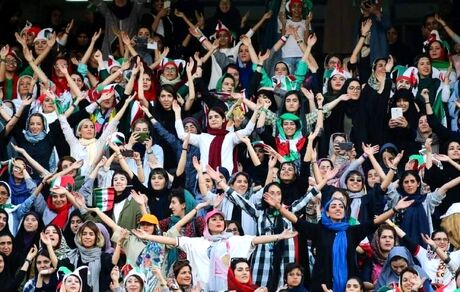 "طرح ورود زنان به ورزشگاه‌ها در مجلس" تکذیب شد