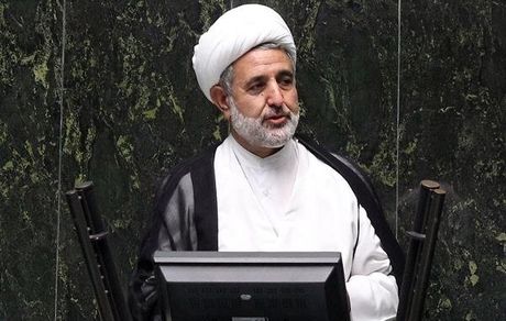 هزینه  ۱۰۰ میلیون تومانی یک دقیقه وقت مجلس رسالت خطیری بر دوش نمایندگان دارد