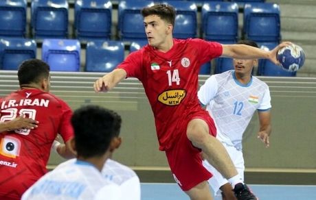 شیراز میزبان مسابقات هندبال قهرمانی نوجوانان آسیا شد