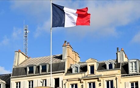 فرانسه خواستار خویشتنداری ایران شد