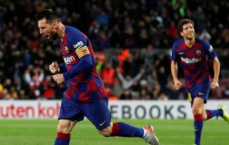 بارسلونا با هت‌تریک خاص مسی صدر جدول را از رئال مادرید پس گرفت