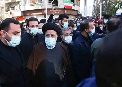 حضور رئیس جمهور در مراسم تشییع شهدا