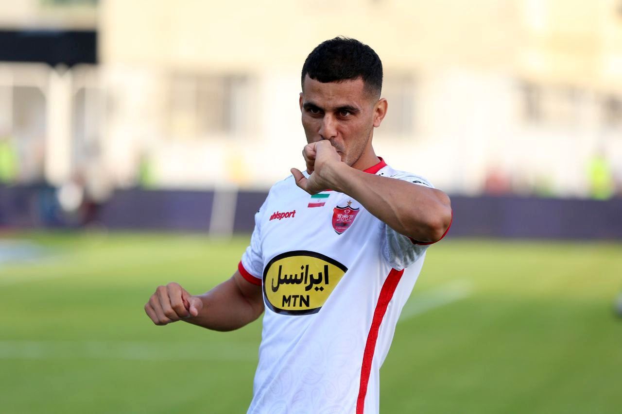 بازی پرسپولیس و نساجی و جشن قهرمانی سرخپوشان
