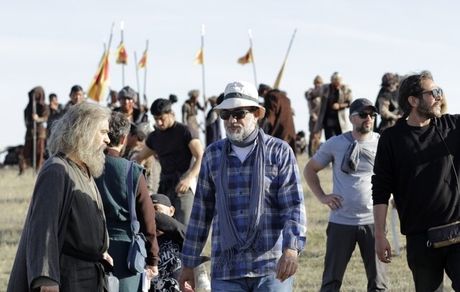 حسن فتحی «مست عشق» را آماده می‌کند