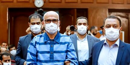 طبری: دریافت رشوه از مصطفی نیاز آذری را قبول ندارم