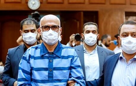طبری: دریافت رشوه از مصطفی نیاز آذری را قبول ندارم