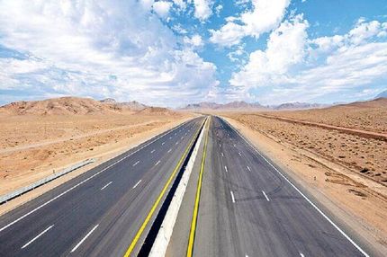 افتتاح محور بزرگراهی قم – کهک به طول ۱۷ کیلومتر در سفر رئیس جمهور