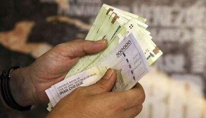 احتمال کاهش حقوق بازنشستگی برخی از کارکنان دولت