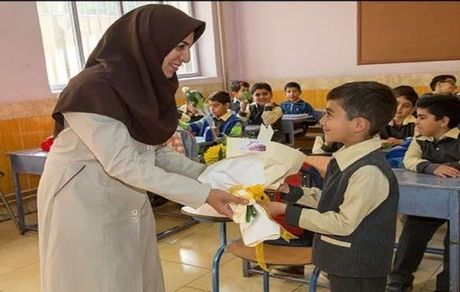 پرداخت تمام پاداش فرهنگیان بازنشسته ۱۴۰۴