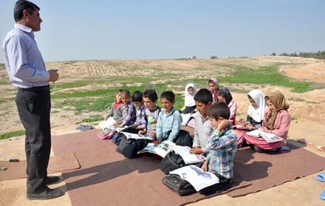 عدم برقراری «حق کوچ» و «حق بیتوته» معلمان عشایر