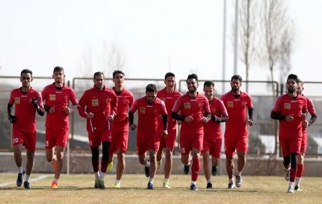 کری‌خوانی جالب بیرانوند و مهاجمان در تمرین امروز پرسپولیس