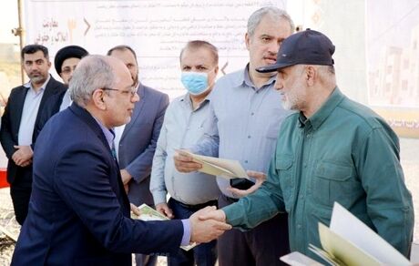 قدردانی ویژه استاندار بوشهر از بانک مسکن/ تأمین مالی ۴ هزار و ۵۸۸ واحد مسکونی نهضت ملی از سوی بانک مسکن در بوشهر