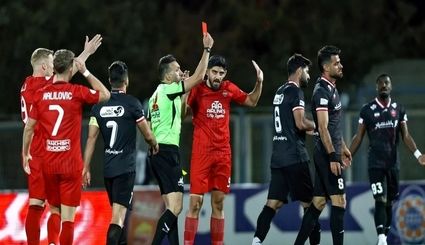 بازی تراکتور و پرسپولیس در جام حذفی به تعویق افتاد