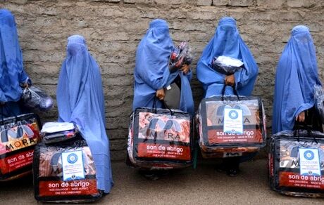 طالبان، محموله کمک استرالیا به افغانستان را غارت کرد