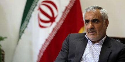 تعیین دستمزد کارگران بر اساس مناطق و صنایع مشروط به تامین حداقل معیشت یک خانوار 3.3 نفری است