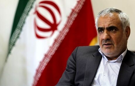 تعیین دستمزد کارگران بر اساس مناطق و صنایع مشروط به تامین حداقل معیشت یک خانوار 3.3 نفری است