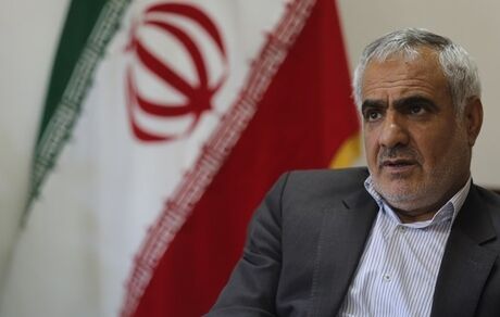 تعیین دستمزد کارگران بر اساس مناطق و صنایع مشروط به تامین حداقل معیشت یک خانوار 3.3 نفری است