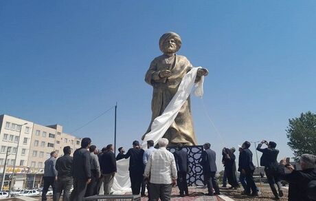 تندیس مقدس اردبیلی رونمایی شد