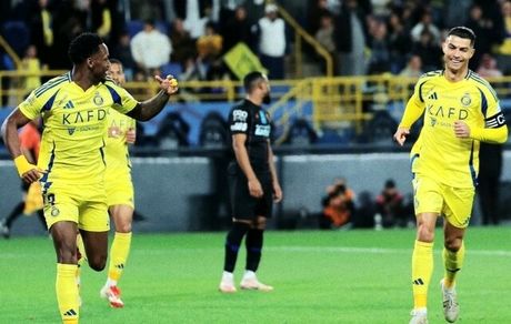 برد پرگل النصر با درخشش کریس