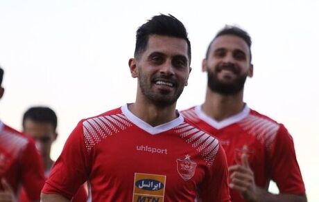 یک مصدوم دیگر  روی دست یحیی گل‌محمدی!